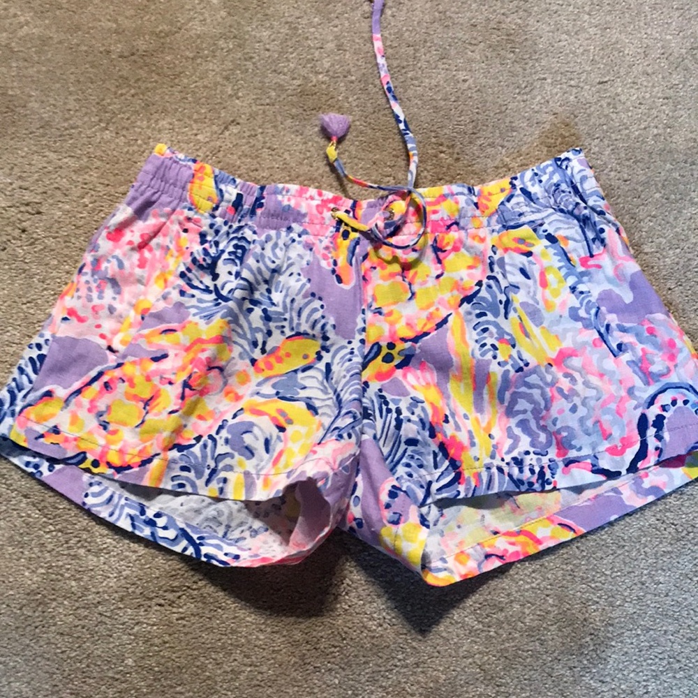 Lilly Pulitzer shorts. Small.